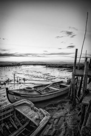 La Baie de Troia. A la tombée de la nuit cet endroit donne un sentiment de terre inconnue.