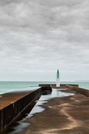 Après l'Orage. La jetée de Dielette dans le Cotentin.