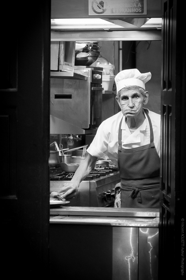 Mickey. Cuisinier dans le quartier du Chiado à Lisbonne.